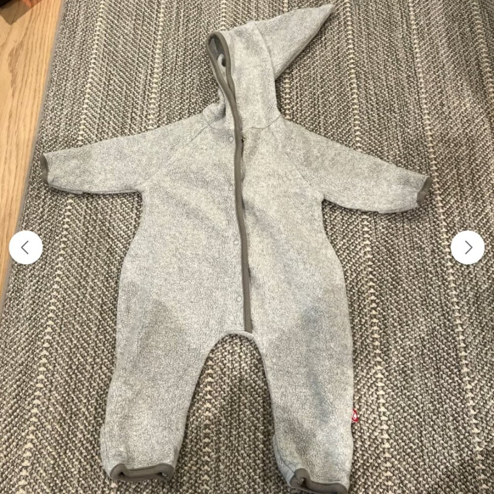 Zutano Elf Suit in Gray, Size 3 Months